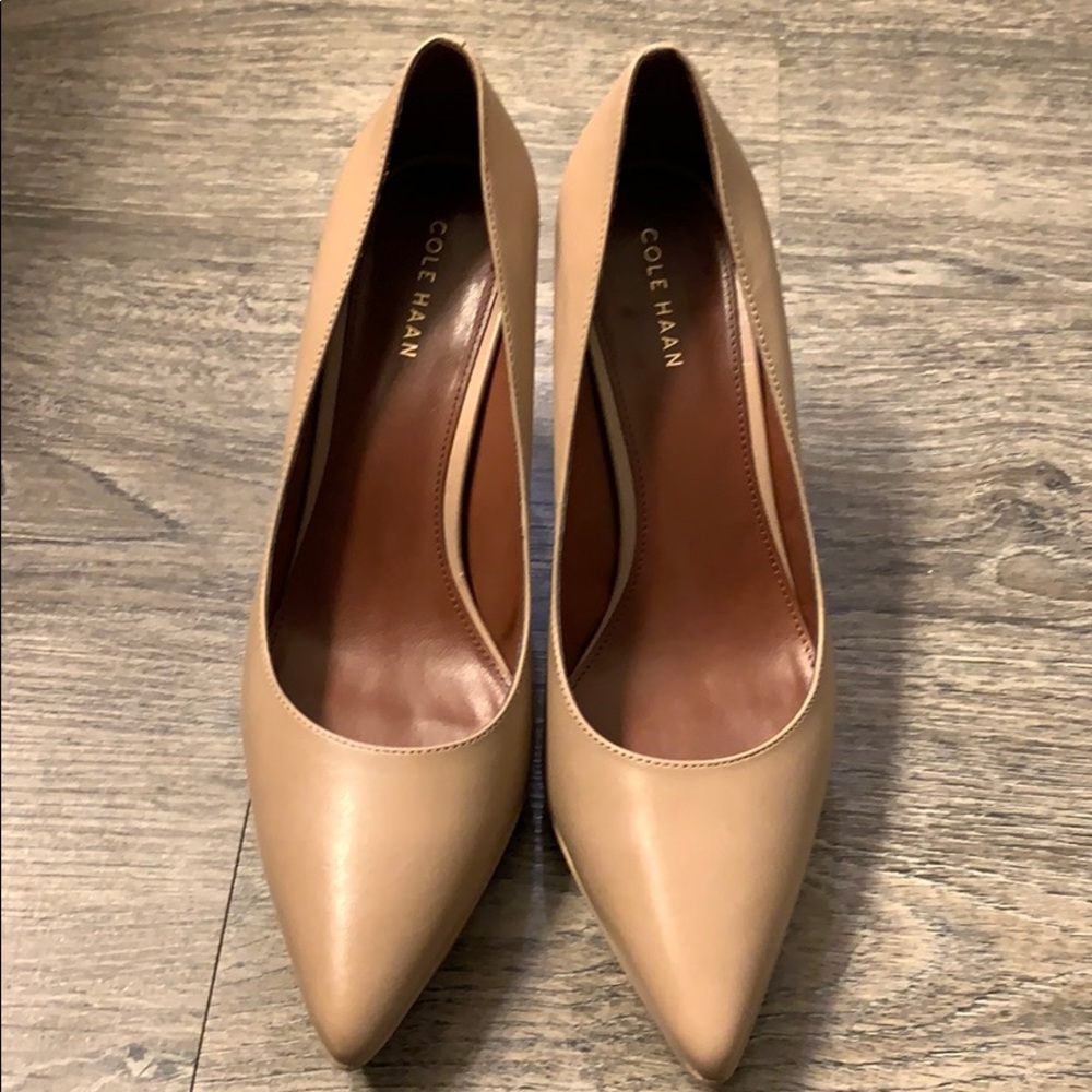 Beautiful Cole Haan heels